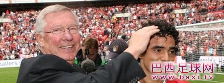 弗格森：曼联本赛季进步最快球员当属拉斐尔