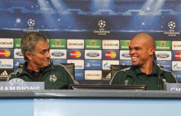 佩佩荣获葡萄牙年度人物奖