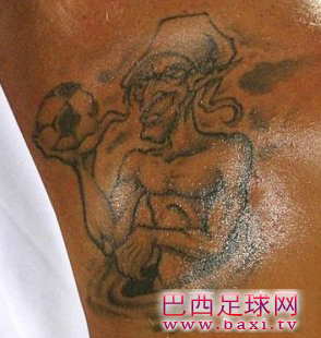 拉莫斯身上19处纹身图集11.png