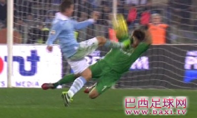 裁判专家：拉齐奥不该获得点球.jpg