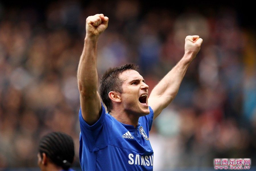 兰帕德煽情告别球迷 穆帅：怎能因年龄评价球员.jpg