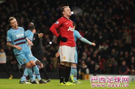 基恩：这可能是鲁尼在曼联罚的最后一个点球.jpg