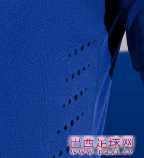 巴西2013年球衣发布12.jpg