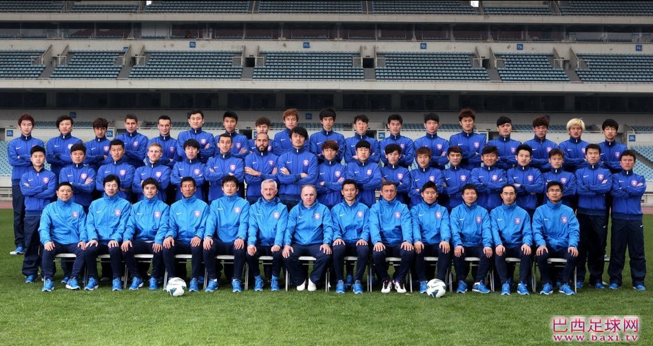 2013中超江苏舜天全家福.jpg