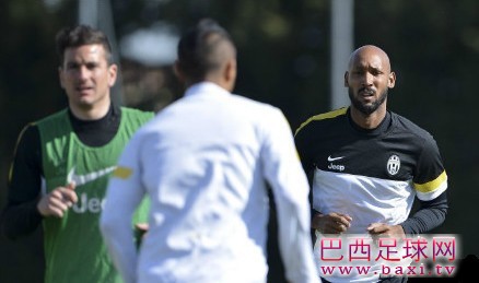尤文热身赛4-2胜6.jpg