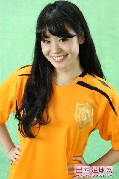 前田晏奈.jpg
