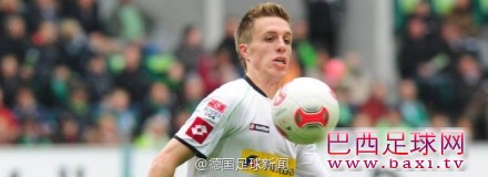 门兴格拉德巴赫与中场球星赫尔曼续约到2016年.jpg