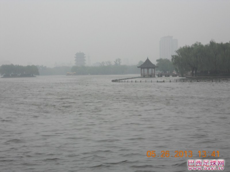 大明湖3.jpg