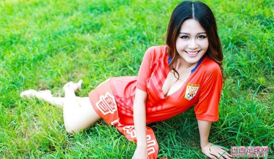 鲁能女球迷10.jpg