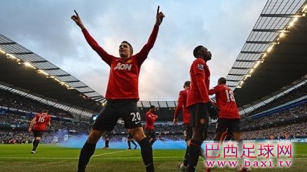 范佩西谈曼彻斯特德比.jpg