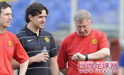 弗格森：哈格里夫斯是我最差签约之一.jpg