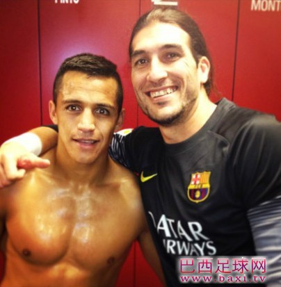 巴萨肌肉男桑切斯2.jpg