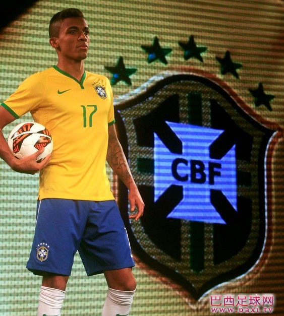 巴西新队服2.jpg