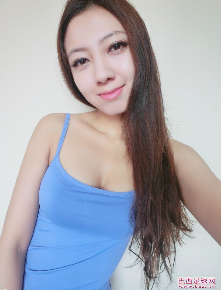 彩市女神松果儿秀豪乳15.jpg