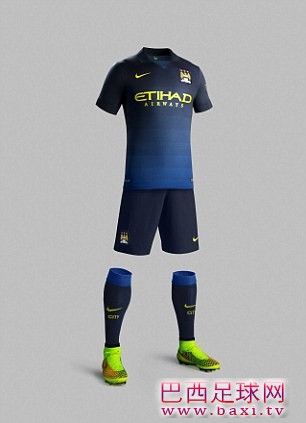article-2705936-1FFB017D00000578-466_306x423.jpg