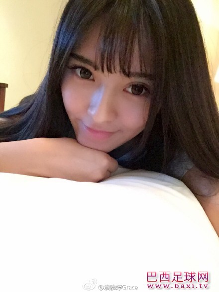 张稀哲模特女友袁雅婷性感照12.jpg