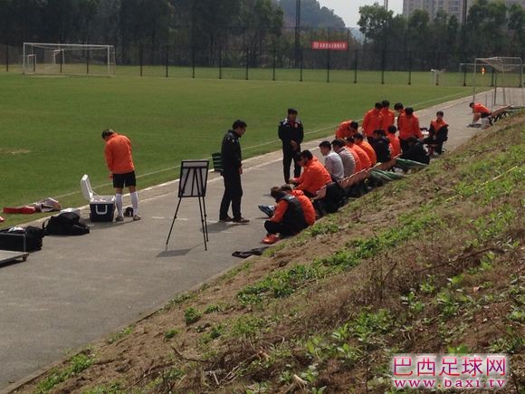 队员基本到齐.jpg