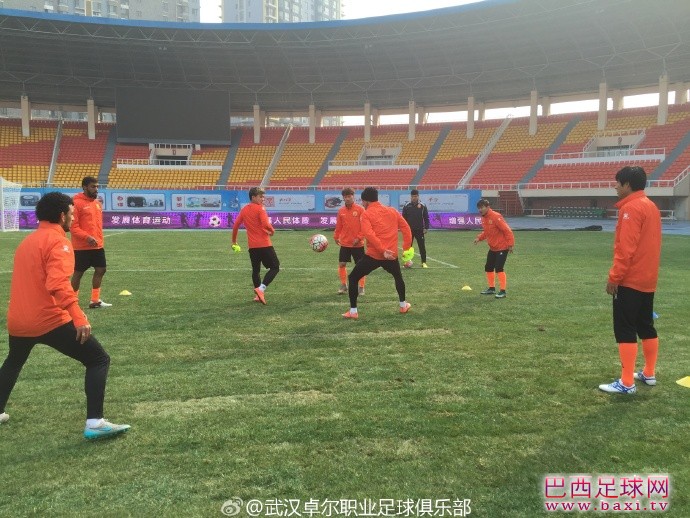 武汉卓尔2.jpg