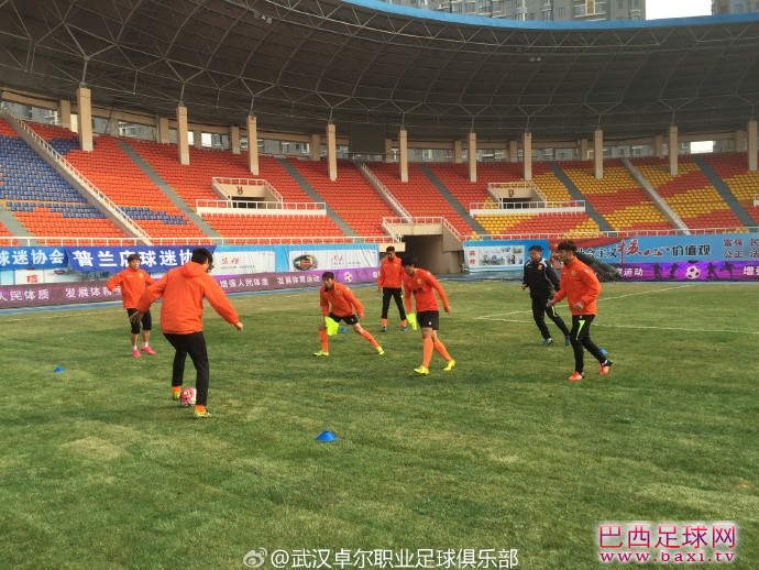 武汉卓尔4.jpg