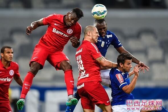 足彩前瞻：巴甲第18轮克鲁塞罗vs巴西国际.jpg